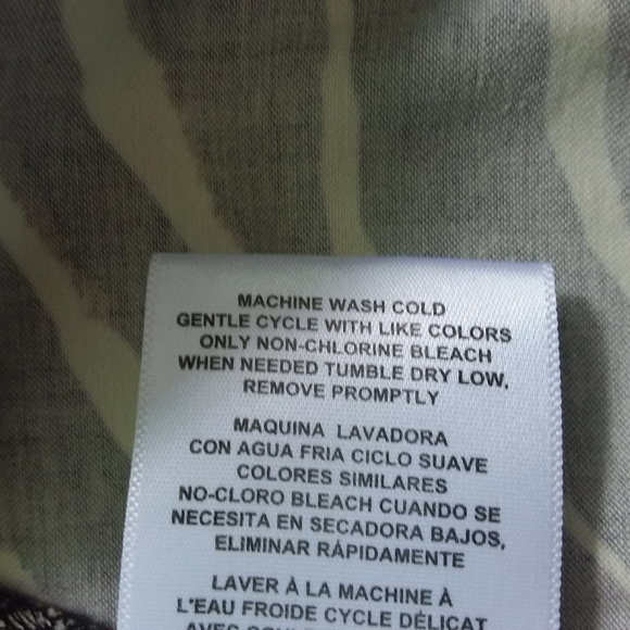 Ellen Tracy Women's Zebra Skirt - Picture 6 of 6